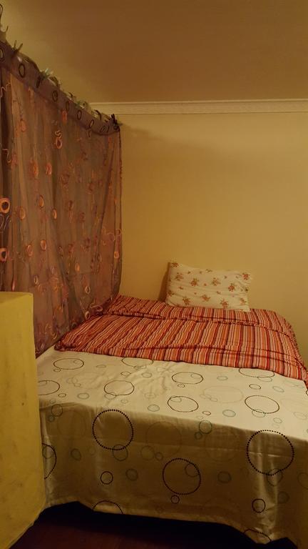 Cherry House & Self Catering Ξενοδοχείο Λιντς Εξωτερικό φωτογραφία