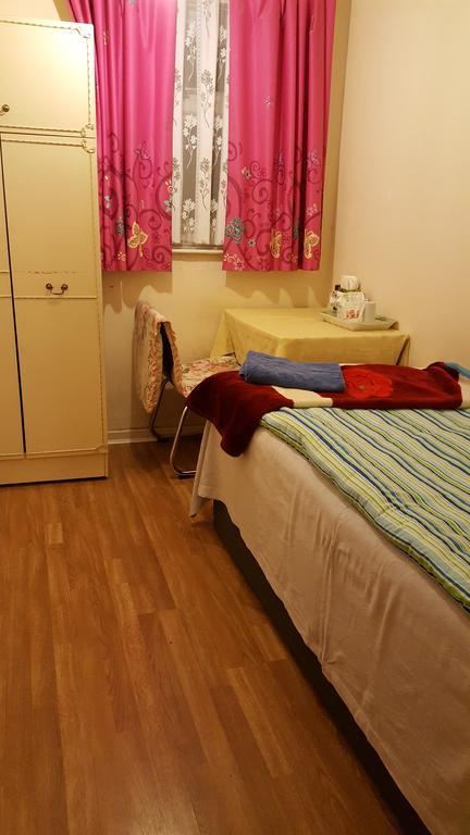 Cherry House & Self Catering Ξενοδοχείο Λιντς Εξωτερικό φωτογραφία